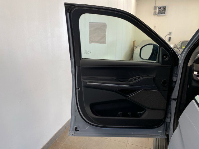 New 2025 Lincoln Navigator Reserve image 26