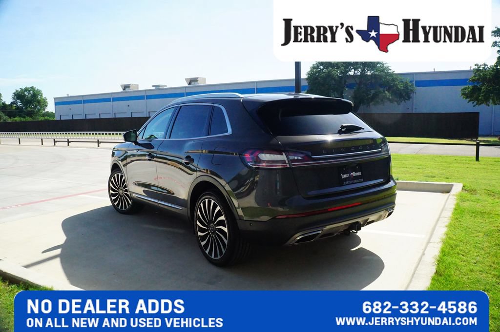 Used 2022 Lincoln Nautilus Black Label w/ Class II Trailer Tow Package AWD/4WD image 5