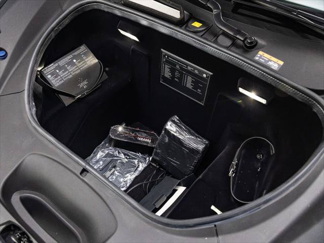 Used 2022 Ferrari F8 Tributo RWD image 18