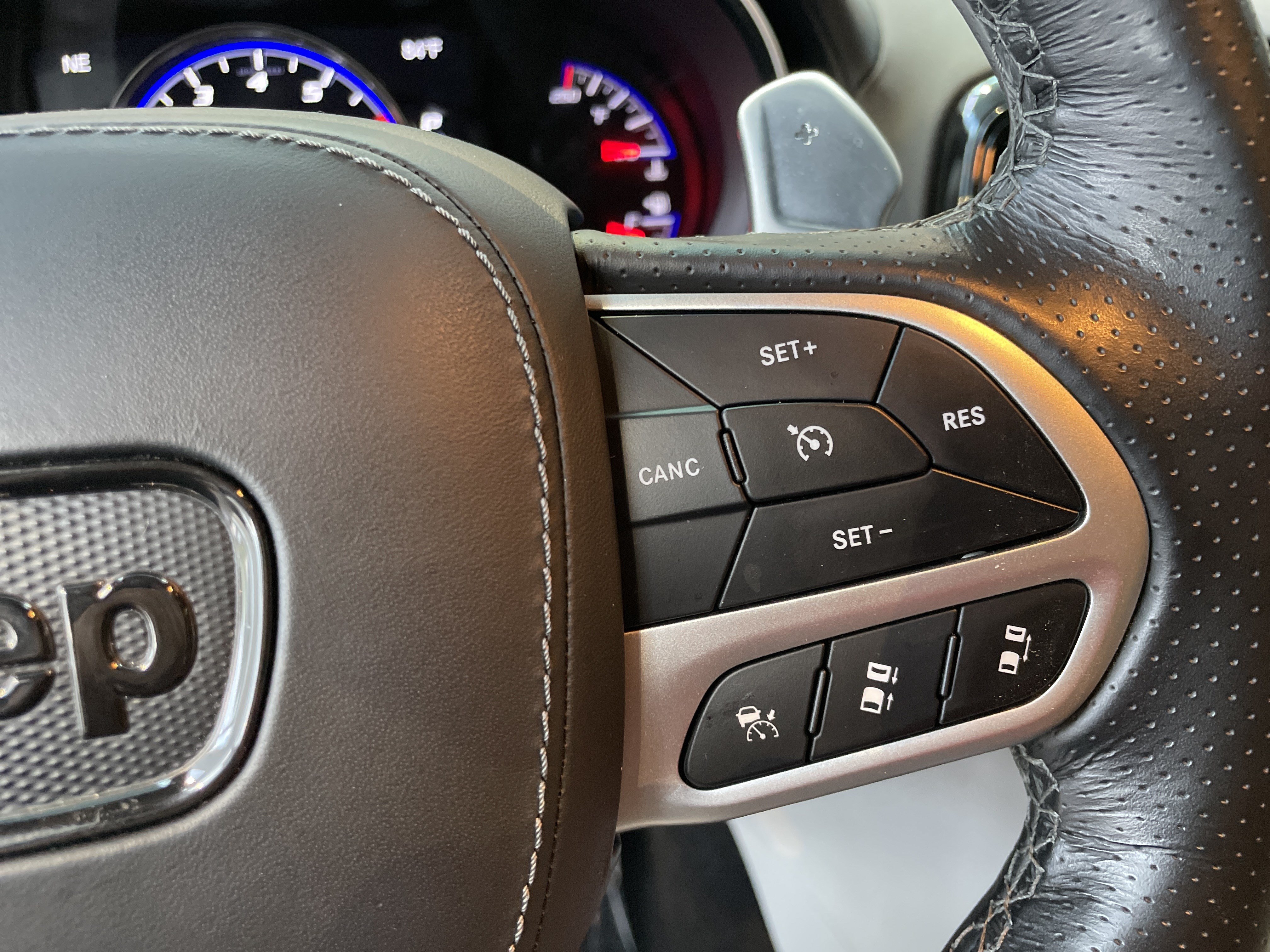 Used 2021 Jeep Grand Cherokee Trackhawk AWD/4WD image 24