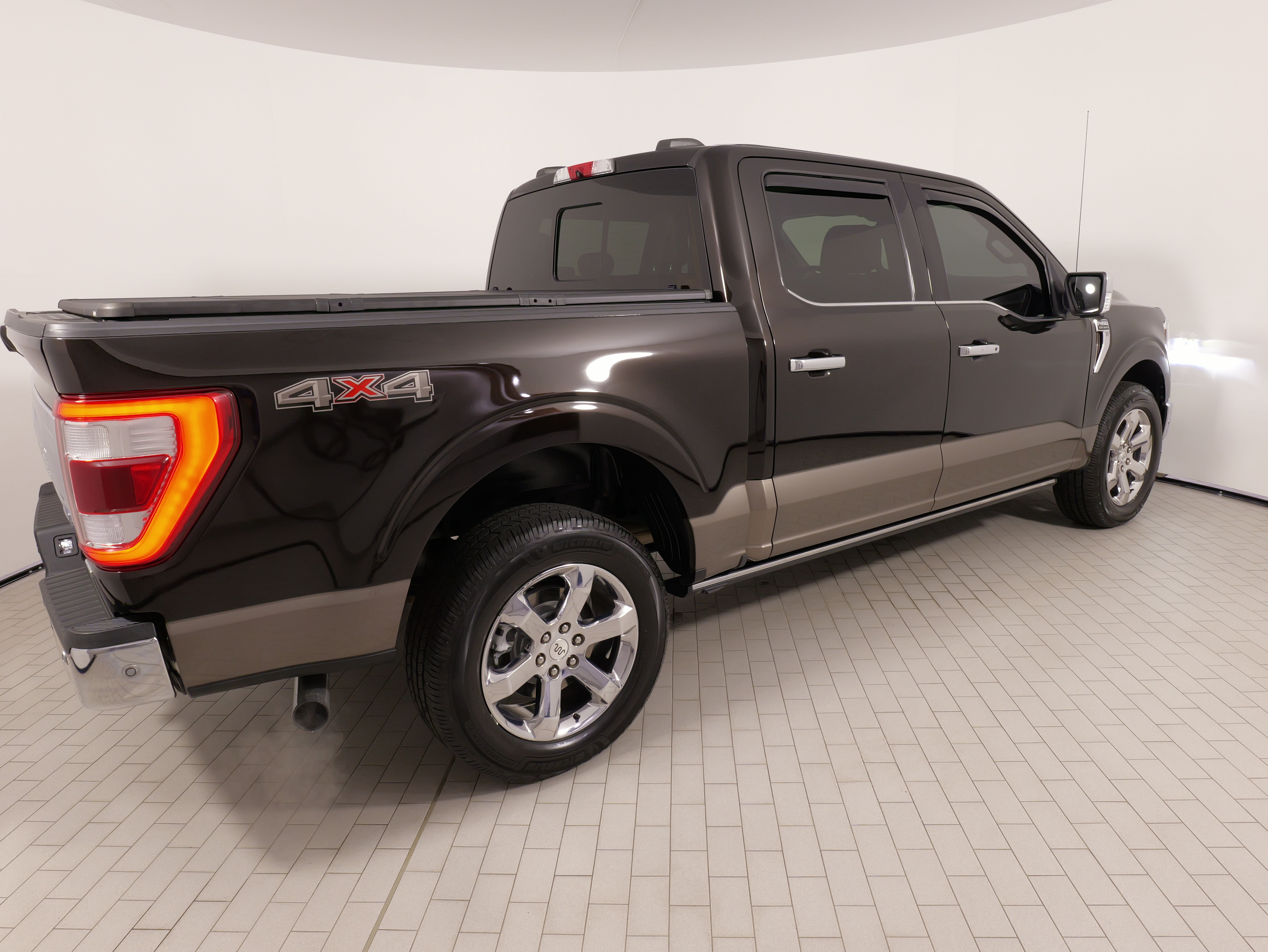 Used 2021 Ford F150 King Ranch w/ Equipment Group 601A High AWD/4WD image 11