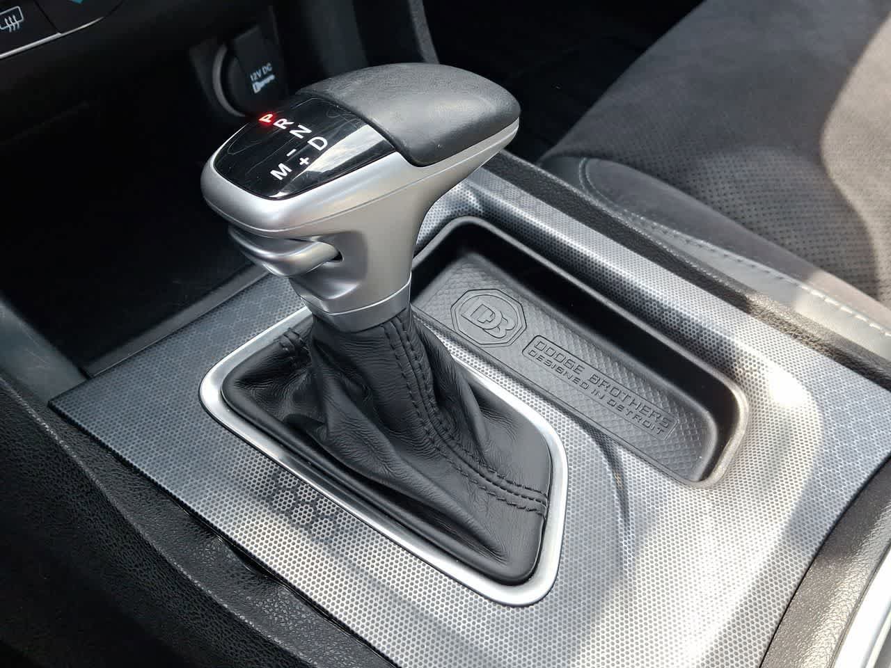 Used 2015 Dodge Charger R/T image 18