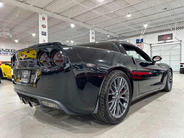 Used 2010 Chevrolet Corvette Coupe w/ Preferred Equipment Group RWD image 3
