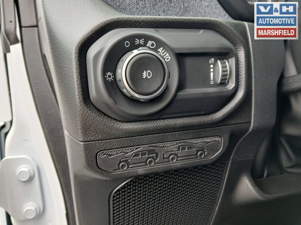 New 2026 Jeep Wrangler Unlimited Sport w/ Dual Top Group AWD/4WD image 12