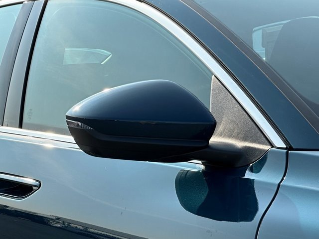 New 2025 Audi A6 e-tron Premium Plus image 5