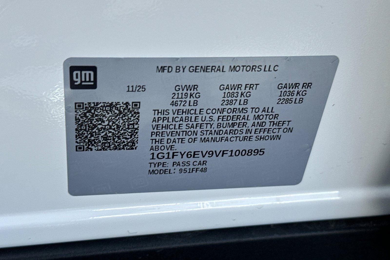 New 2027 Chevrolet Bolt LT w/ Comfort Package image 25