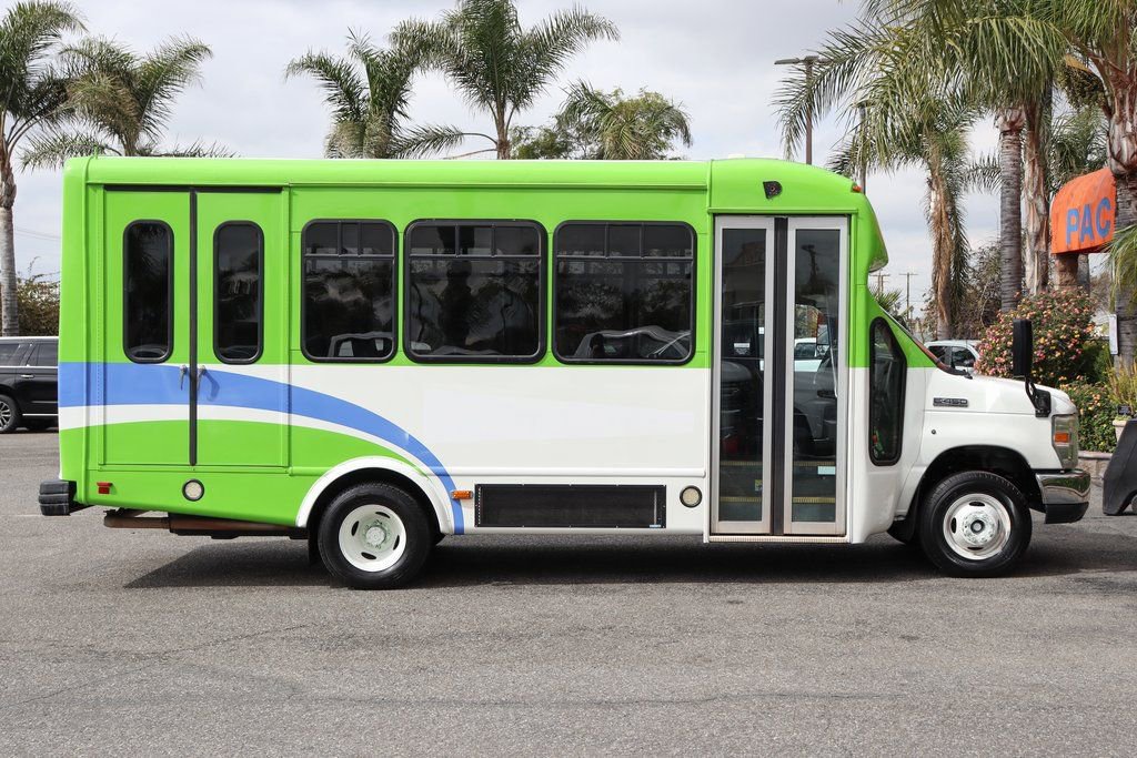 Used 2015 Ford E-450 and Econoline 450 Super Duty w/ Shuttle Bus Prep Package image 10