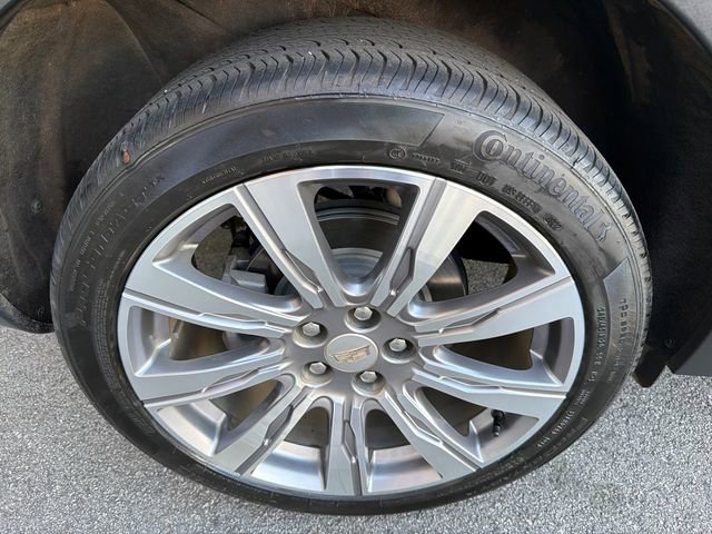 Used 2023 Cadillac XT4 Premium Luxury image 17