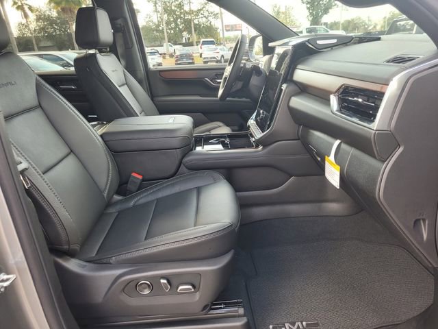 New 2026 GMC Yukon XL Denali AWD/4WD image 15