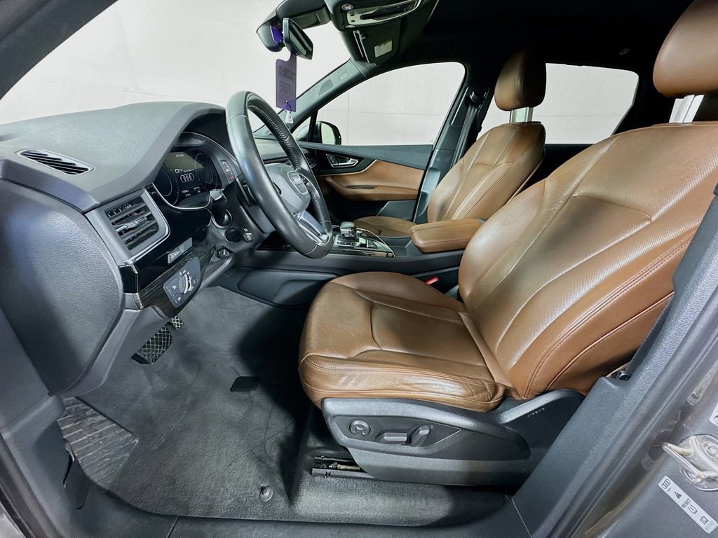 Used 2017 Audi Q7 3.0T Premium Plus w/ Premium Plus Package image 25