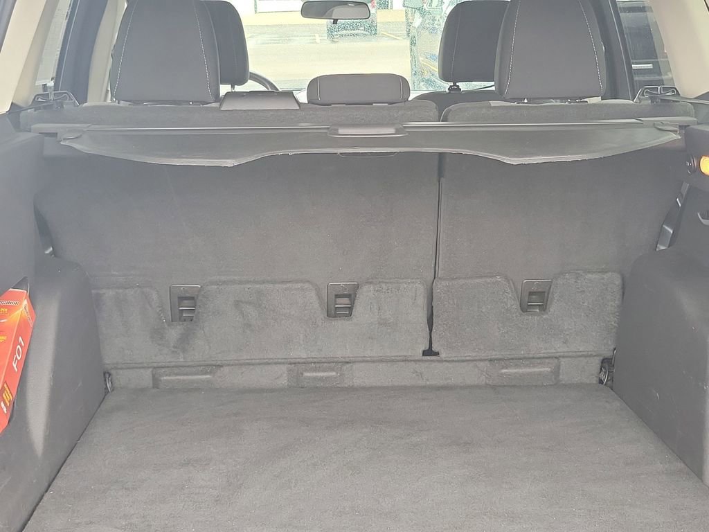 Used 2017 Ford Escape SE w/ Equipment Group 201A image 31