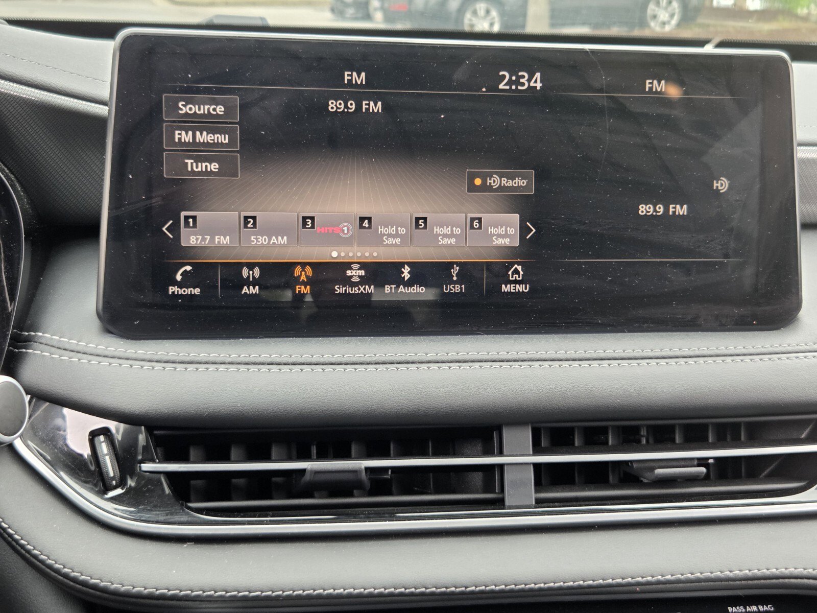 Used 2023 INFINITI QX60 Luxe AWD/4WD image 23