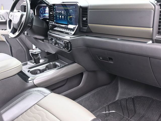 Used 2024 Chevrolet Silverado 1500 ZR2 w/ Technology Package image 28