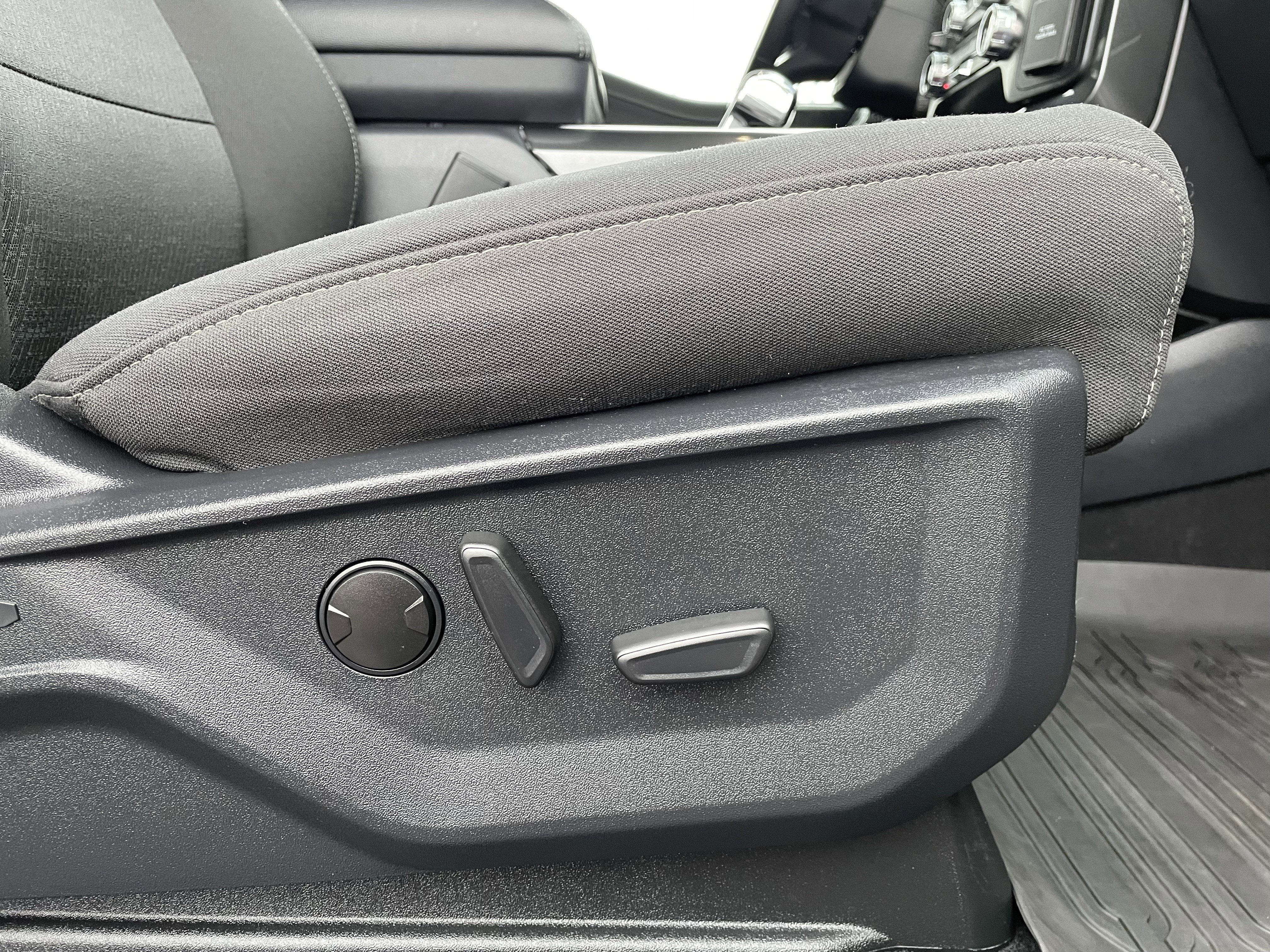 Used 2023 Ford F150 XLT w/ Equipment Group 302A High image 38