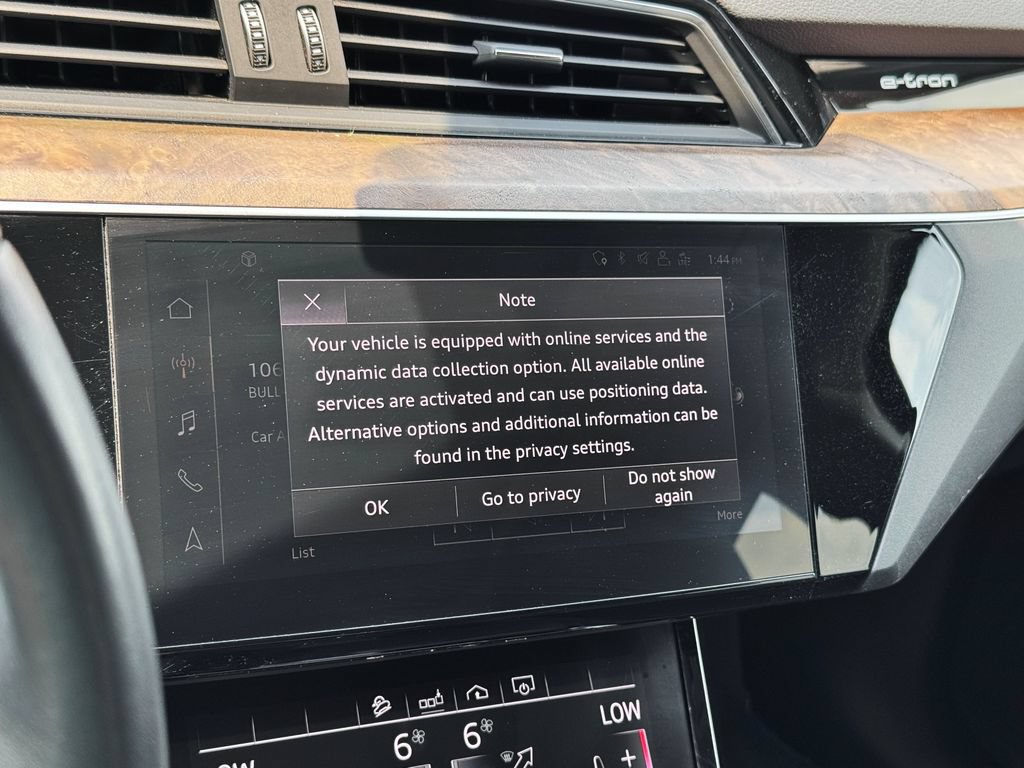 Used 2019 Audi e-tron Premium Plus AWD/4WD image 23