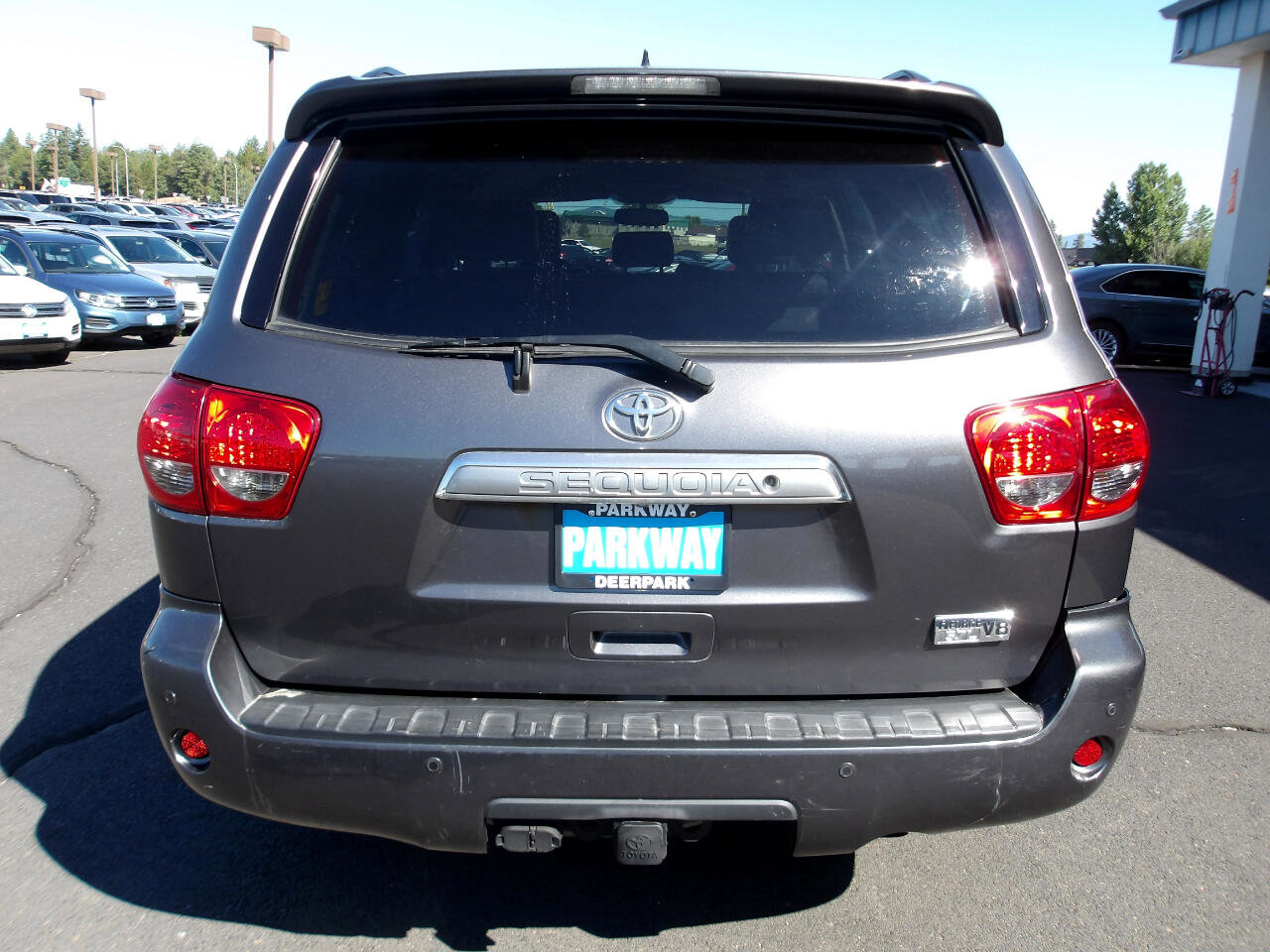 Used 2011 Toyota Sequoia Limited AWD/4WD image 4