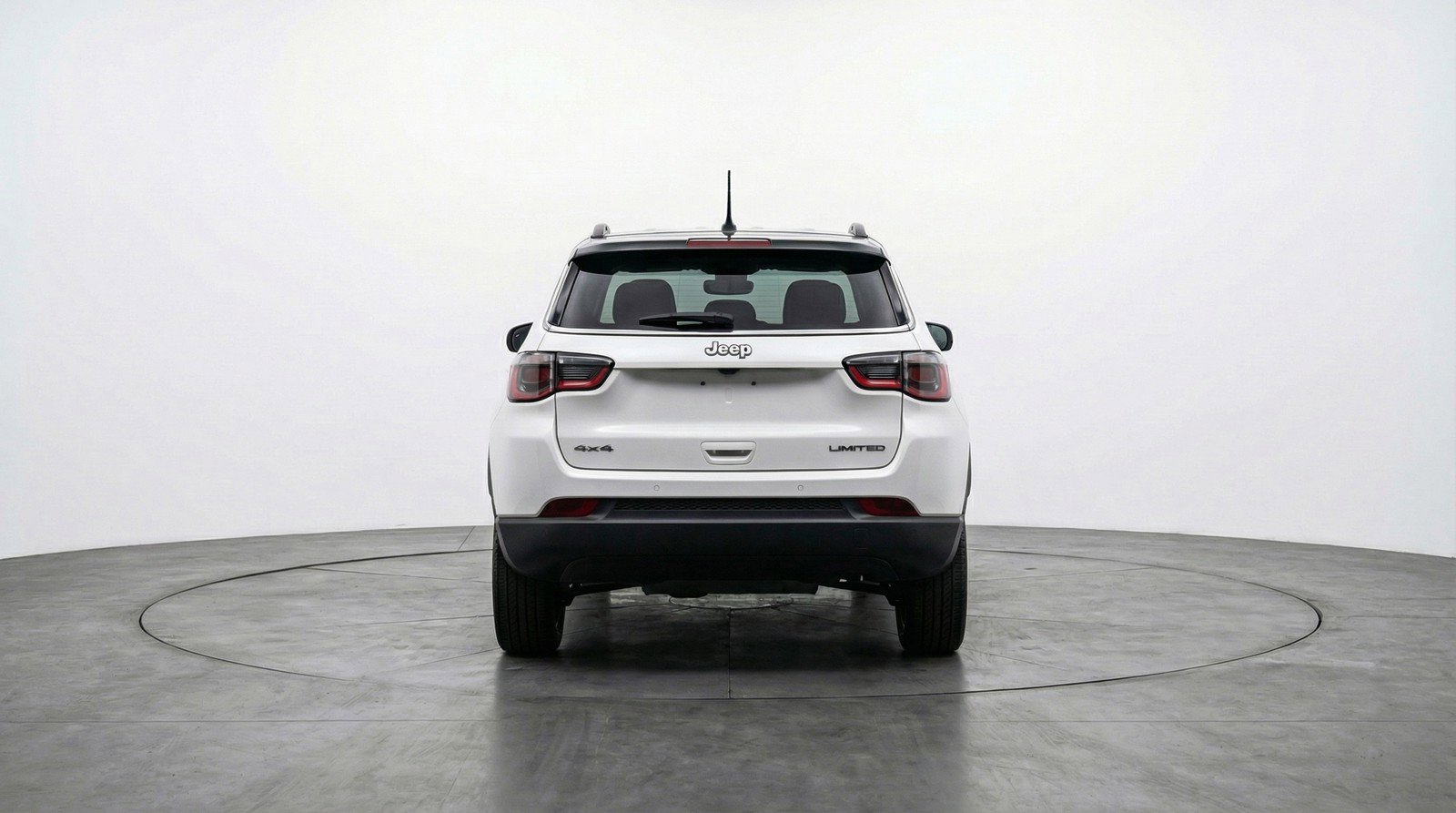 Used 2025 Jeep Compass Limited image 7