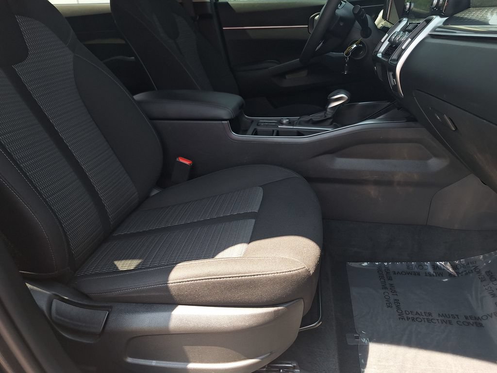 Used 2023 Kia Sorento LX AWD/4WD image 25