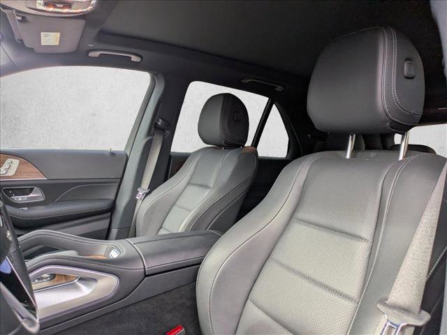 Used 2025 Mercedes-Benz GLE 350 4MATIC image 11
