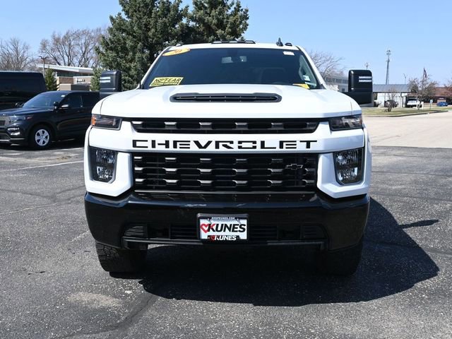 Used 2020 Chevrolet Silverado 2500 Custom w/ Custom Value Package image 12