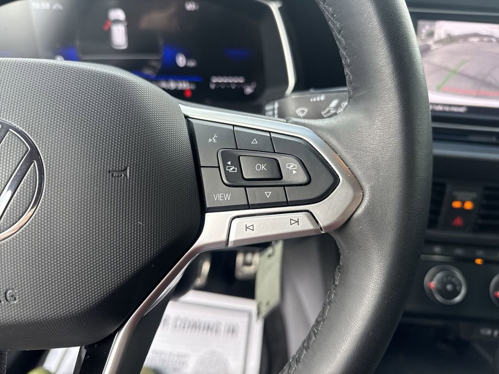 Used 2024 Volkswagen Jetta Sport image 17