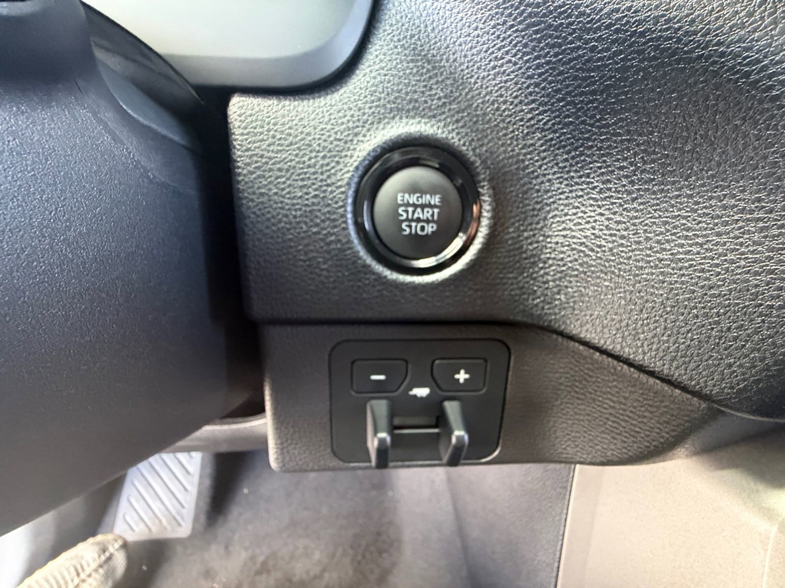 New 2025 Toyota Tundra SR5 image 19