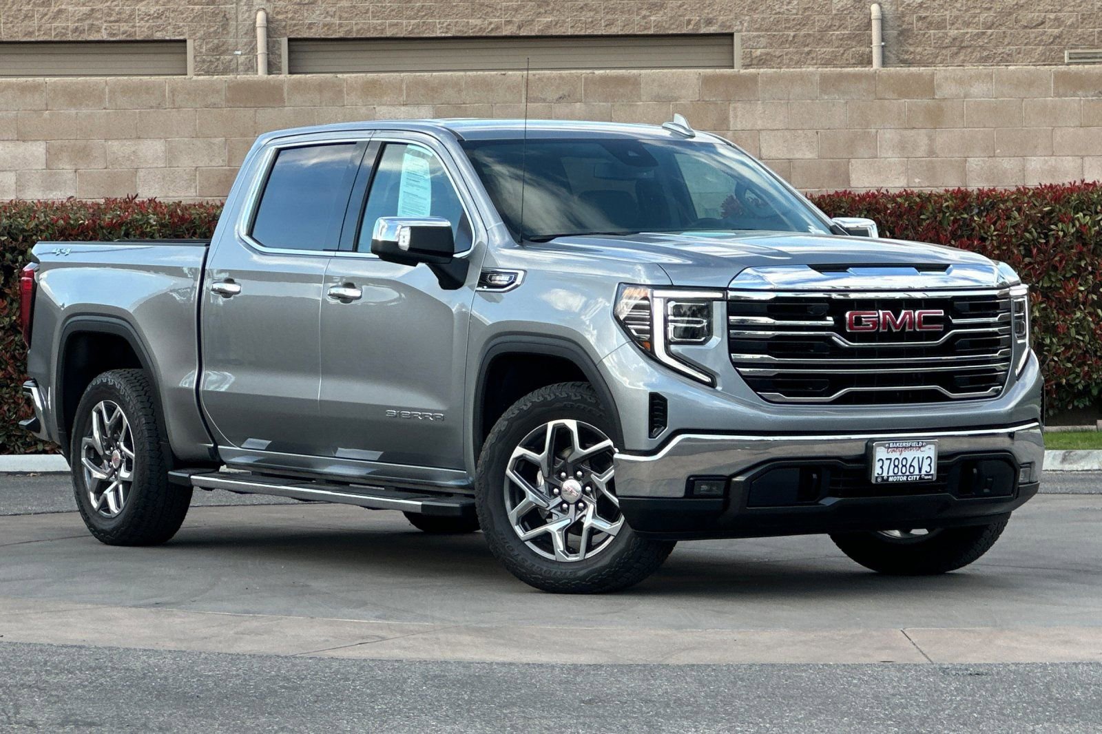 Certified 2023 GMC Sierra 1500 SLT w/ SLT Premium Package video 2