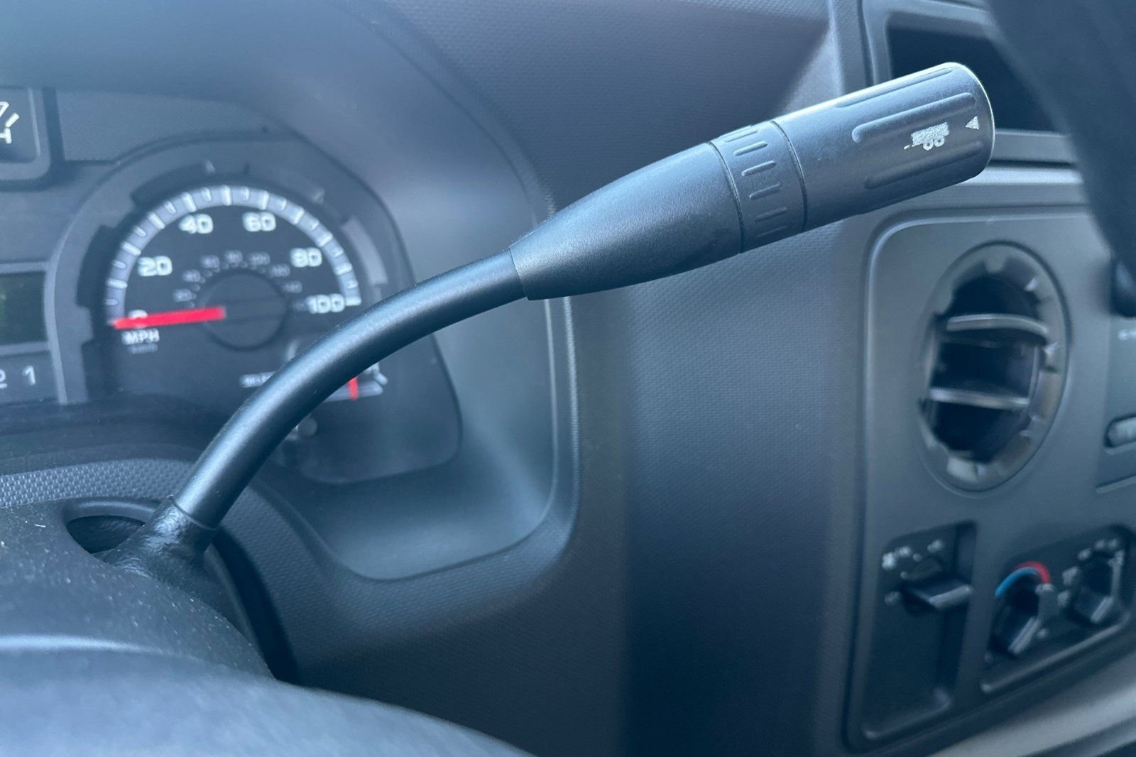 Used 2019 Ford E-350 and Econoline 350 Super Duty w/ Power Windows & Locks Group image 19