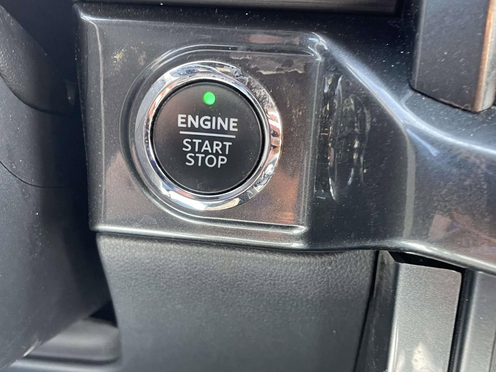 Certified 2022 Ford F150 XLT w/ Equipment Group 302A High image 26