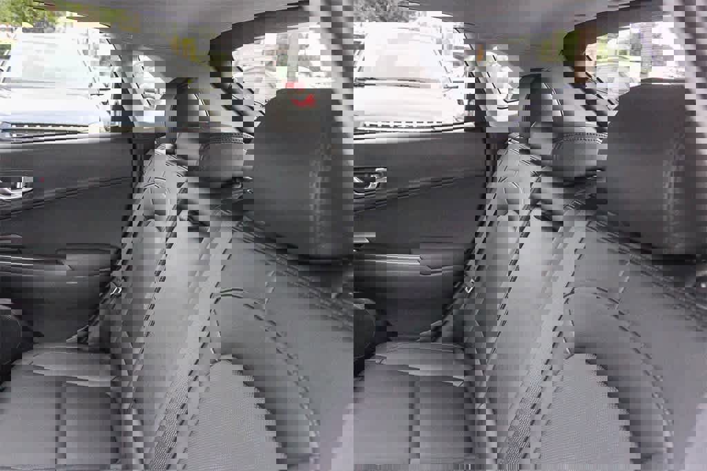 Certified 2022 Hyundai Kona Limited image 26