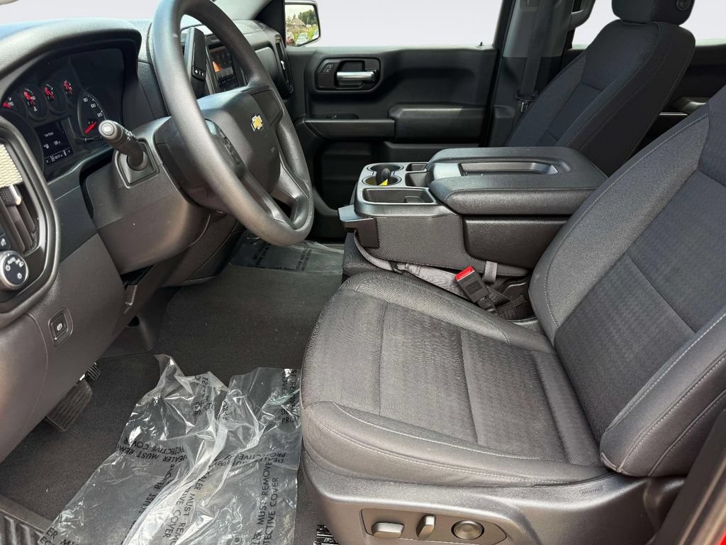 Used 2023 Chevrolet Silverado 1500 Custom AWD/4WD image 22