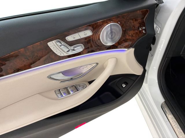 Used 2017 Mercedes-Benz E 300 4MATIC image 13