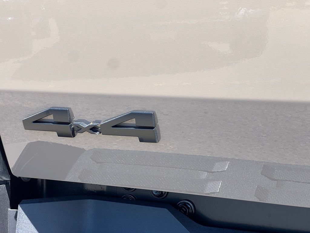 New 2026 Toyota Tundra SR5 AWD/4WD image 8