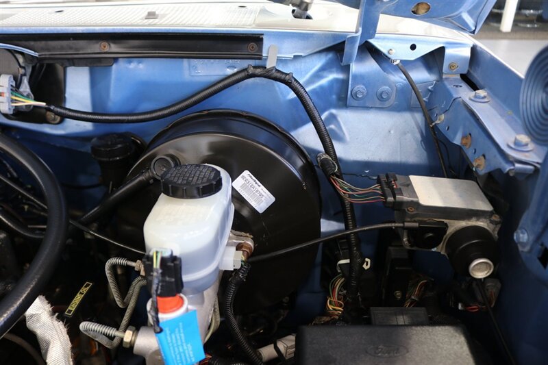 Used 1997 Ford F250 4x4 Regular Cab Heavy Duty image 39