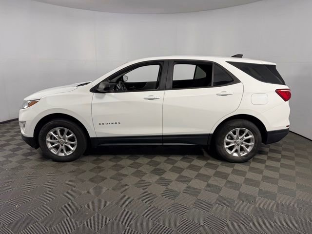 Used 2021 Chevrolet Equinox LS AWD/4WD image 25
