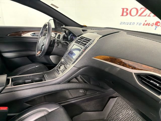 Used 2020 Lincoln MKZ Reserve w/ Luxury Package AWD/4WD image 17