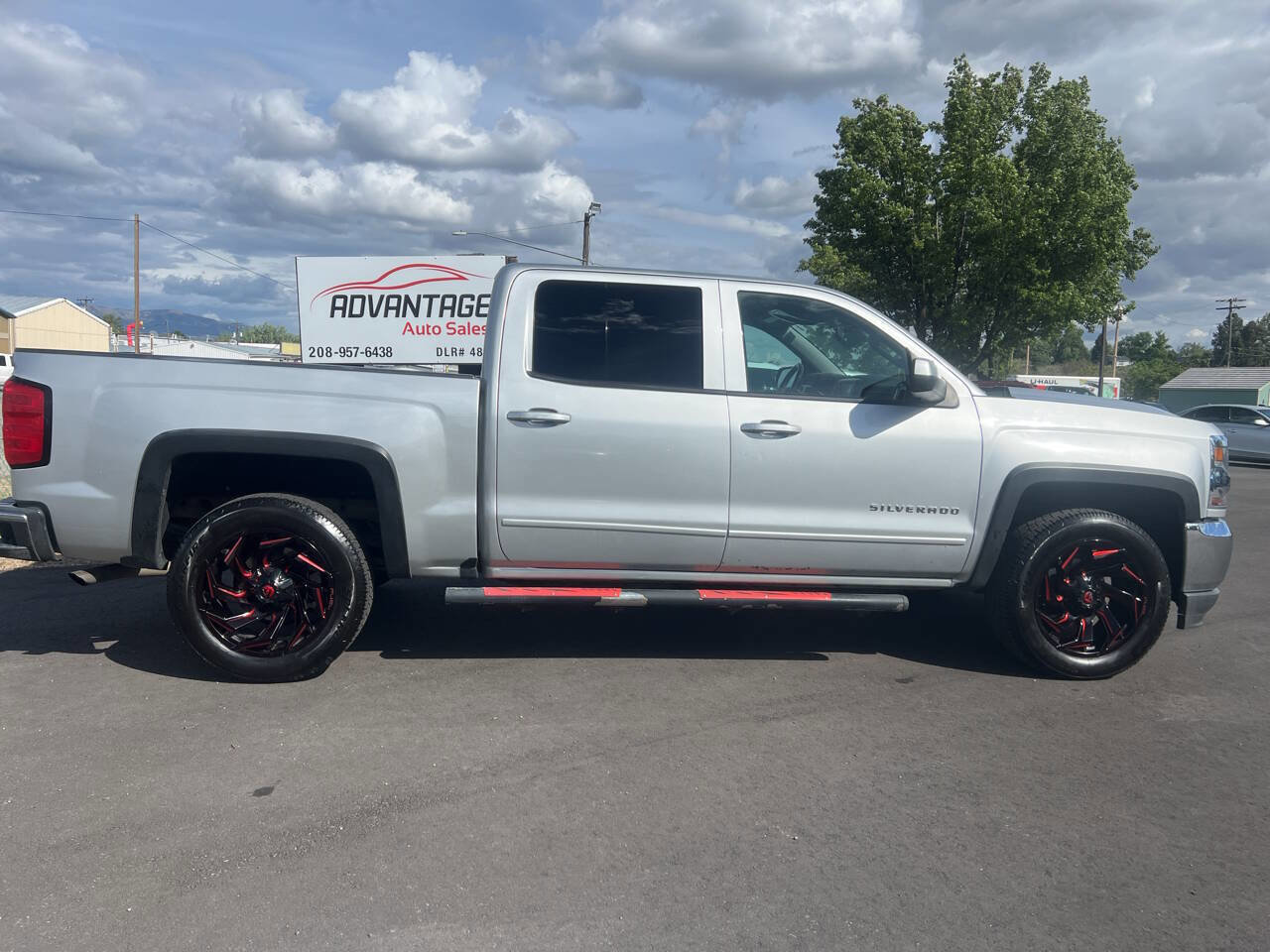 Used 2017 Chevrolet Silverado 1500 LT w/ All Star Edition image 1