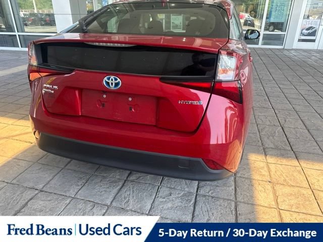 Used 2021 Toyota Prius LE w/ Carpet Mat Package (TMS) AWD/4WD image 16