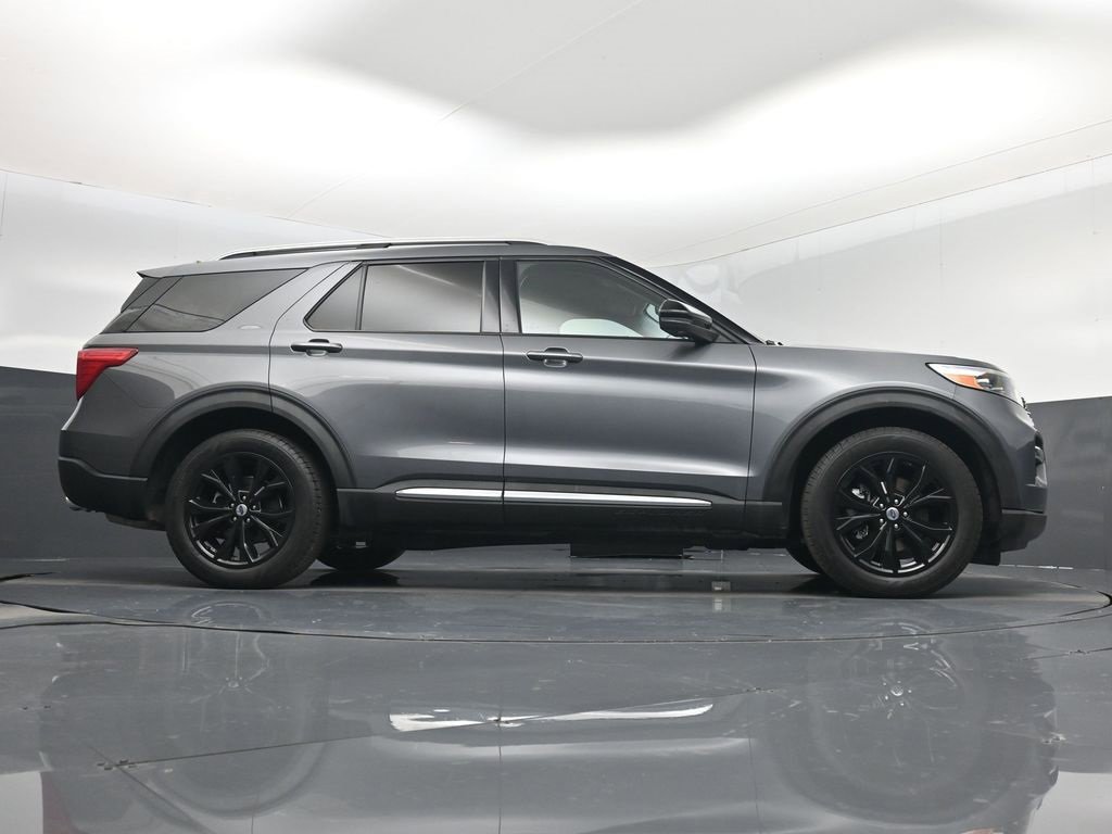Used 2022 Ford Explorer Limited w/ Equipment Group 301A image 55
