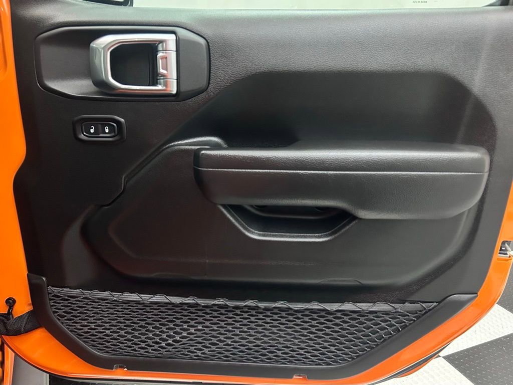 Certified 2025 Jeep Wrangler Willys image 22