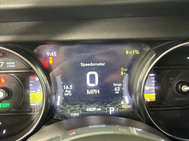 Used 2023 Jeep Wrangler Unlimited Sahara image 18