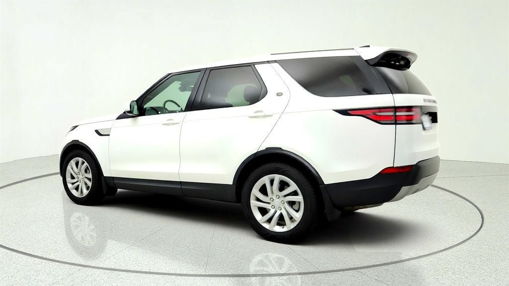 Used 2018 Land Rover Discovery HSE AWD/4WD image 7