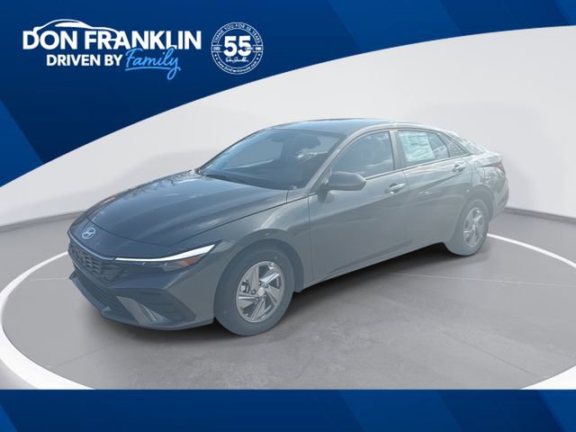 New 2026 Hyundai Elantra SE FWD image 1