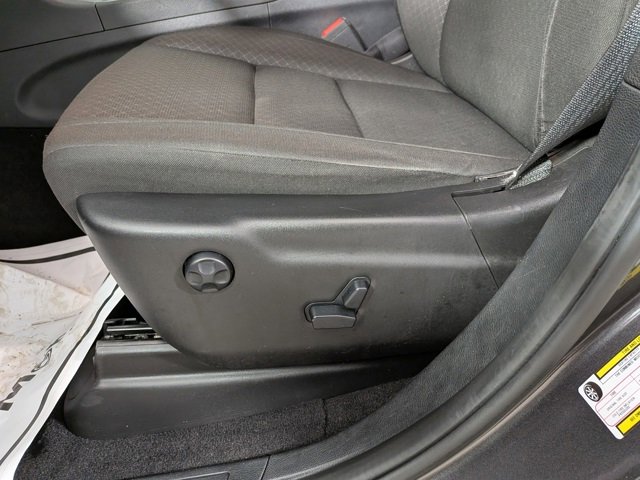 Used 2020 Jeep Grand Cherokee Laredo w/ Security & Convenience Group image 14