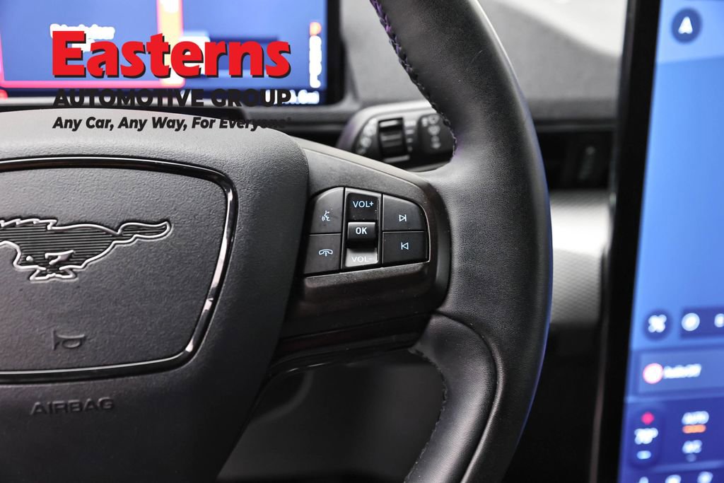 Used 2021 Ford Mustang Mach-E Select RWD image 15