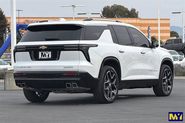 Certified 2025 Chevrolet Traverse High Country image 4