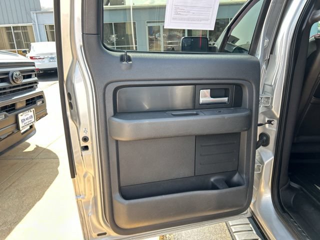 Used 2014 Ford F150 FX4 w/ Equipment Group 402A Luxury AWD/4WD image 20