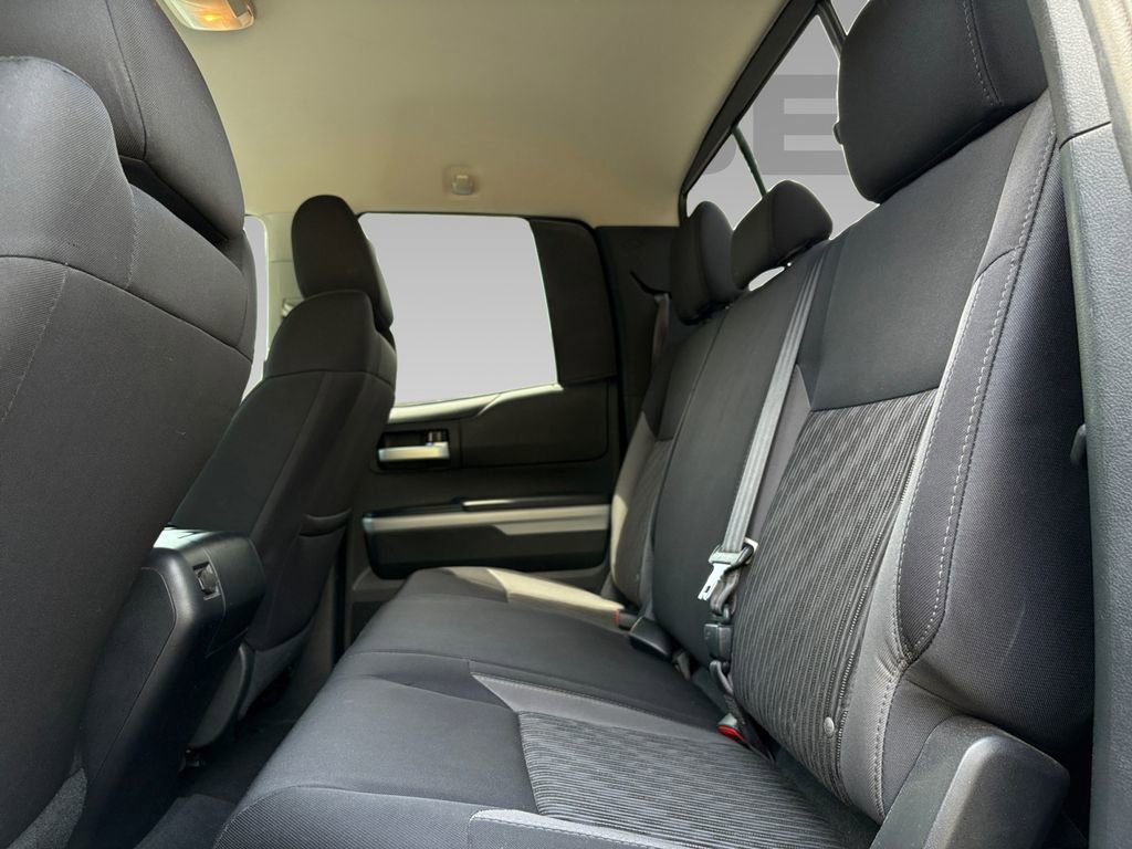 Used 2017 Toyota Tundra SR5 w/ SR5 Upgrade Package image 4