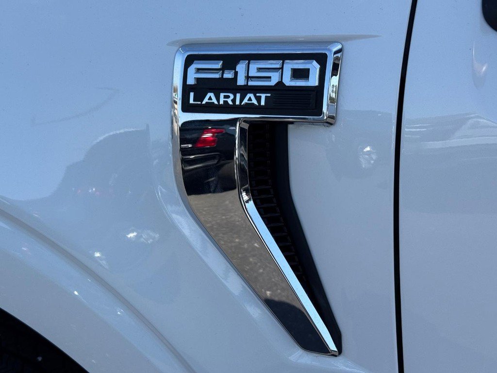 Used 2025 Ford F150 Lariat w/ Equipment Group 502A High AWD/4WD image 7