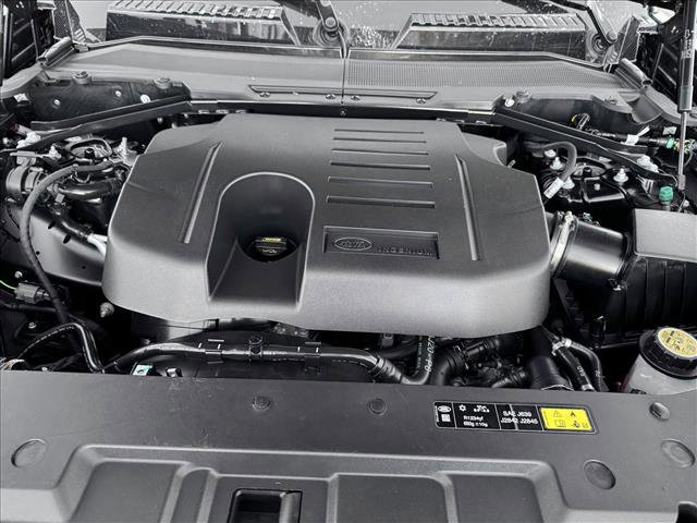 Used 2024 Land Rover Defender 110 X-Dynamic SE image 24